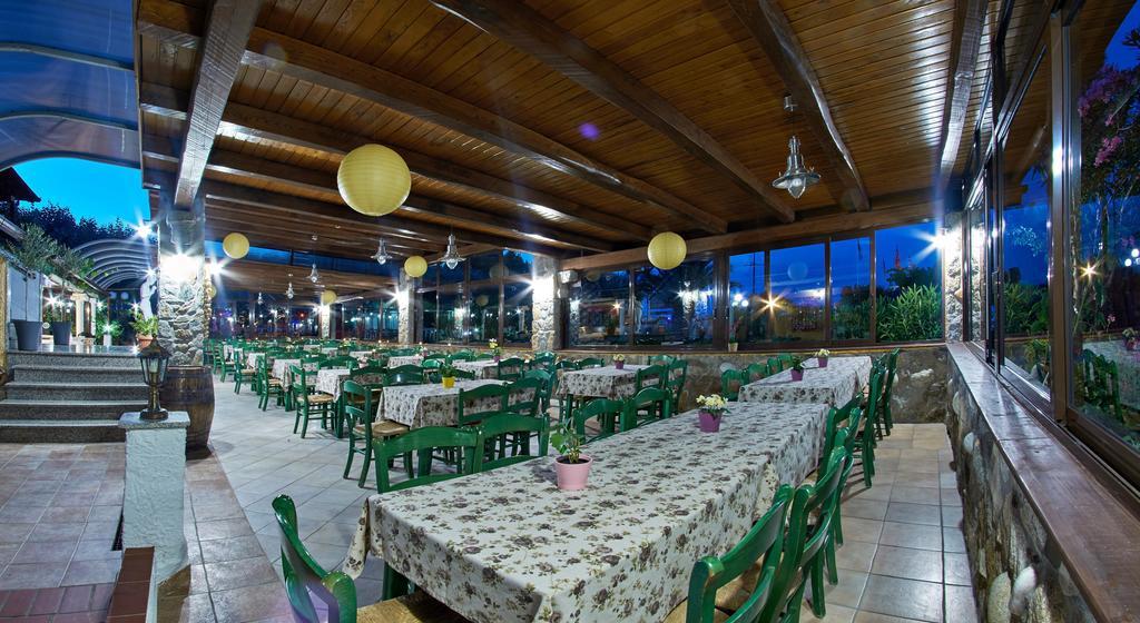 Hotel Pontos Сарти Экстерьер фото