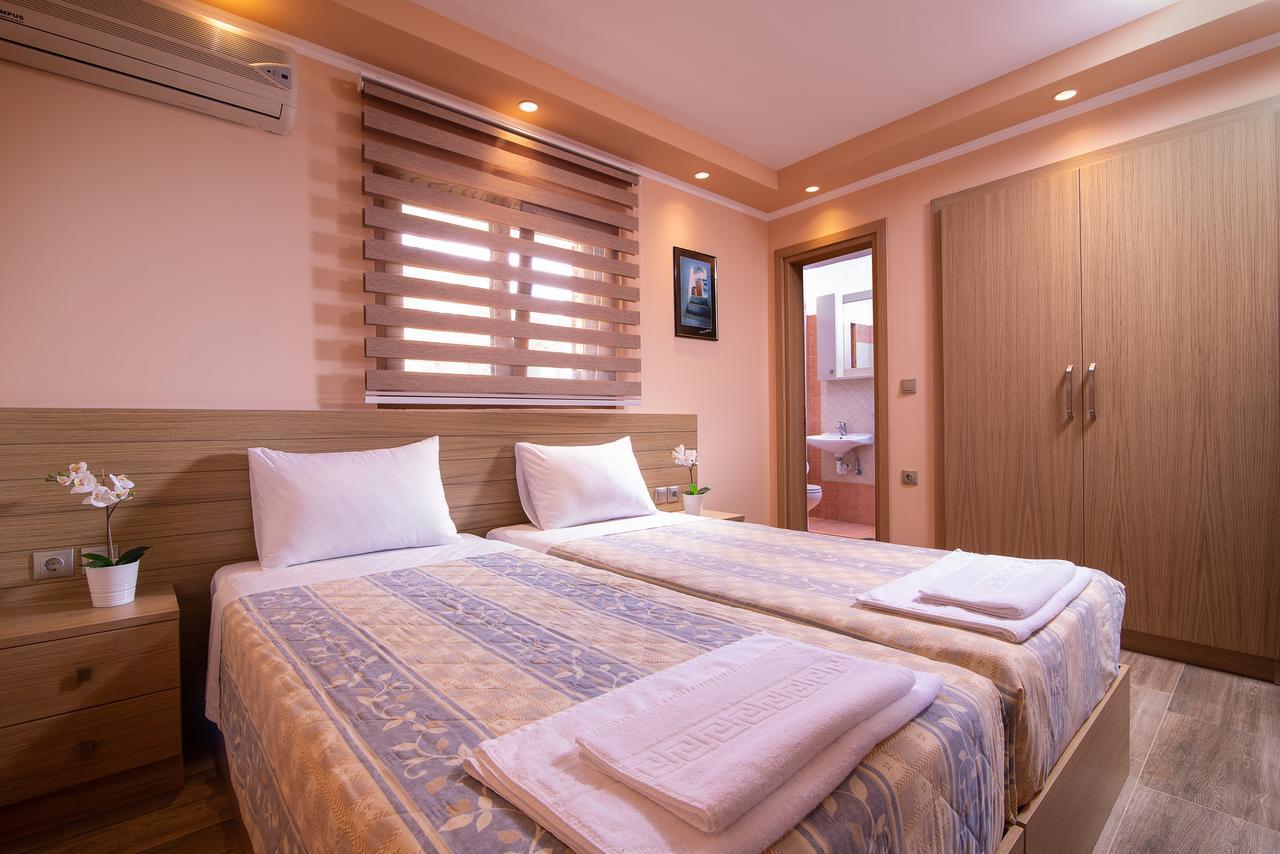 Hotel Pontos Сарти Экстерьер фото